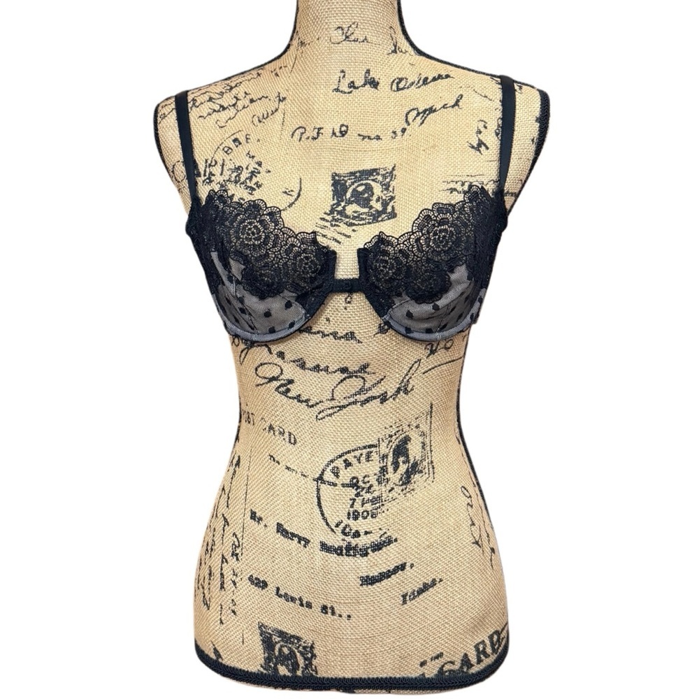 Victoria’s Secret Very Sexy Black Lace Balconet Bra Size 34D